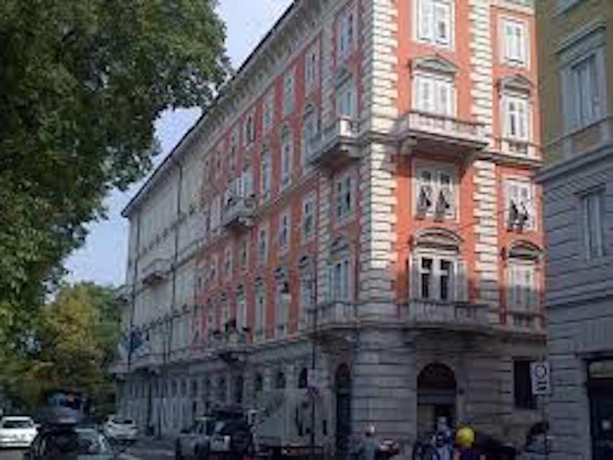 Le Stanze Di Miramare B&B Boutique Триест Екстериор снимка